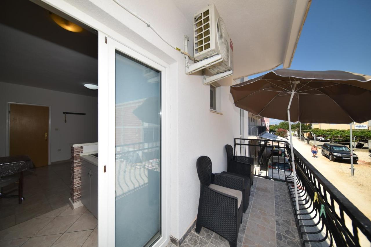 Apartments Zrakic Zaton  Bagian luar foto